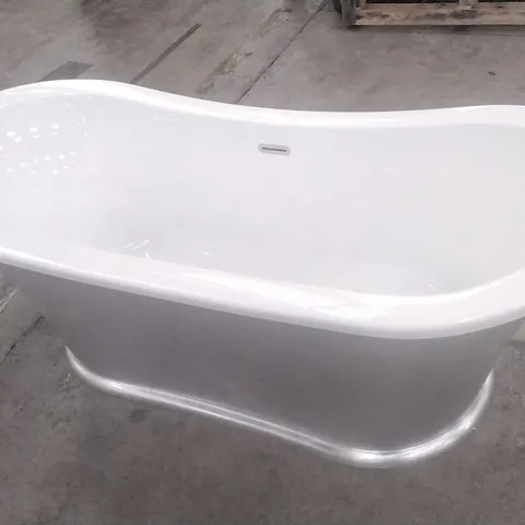 DESIGNER FREESTANDING ROLL TOP BOAT BATH SILVER FINISH