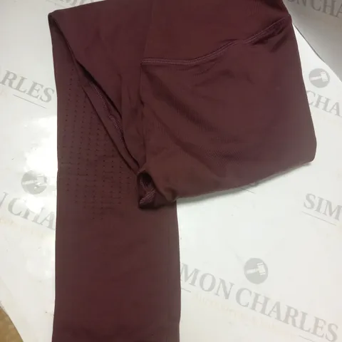 GYMSHARK SWEAT SEAMLESS LEGGINGS, WINE - SIZE SMALL 