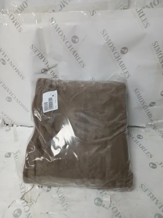 BOXED COZEE HOME VELVETSOFT HEATED THROW IN DARK TAUPE