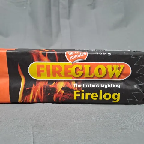 BOX OF APPROXIMATELY 15 FIREGLOW THE INSTANT LIGHTING FIRELOG