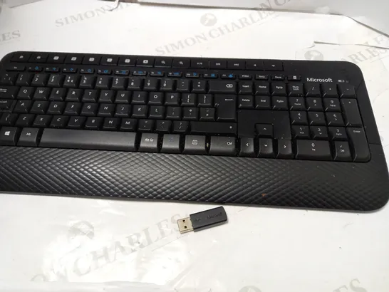 MICROSOFT WIRELESS DESKTOP 2000 KEYBOARD