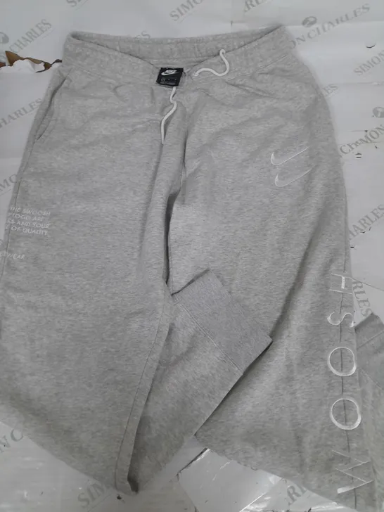 NIKE SWOOSH GREY SWEAT PANTS - M