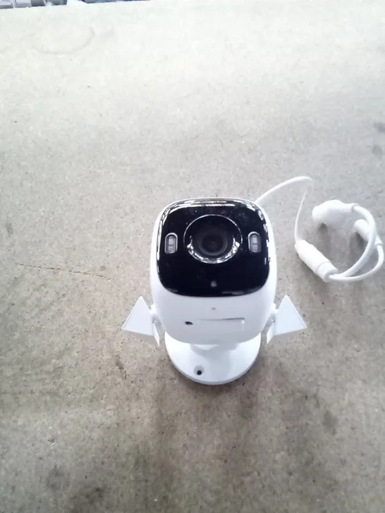 BOXED TAPO OUTDOOR SECURITY WIFI CAMERA 