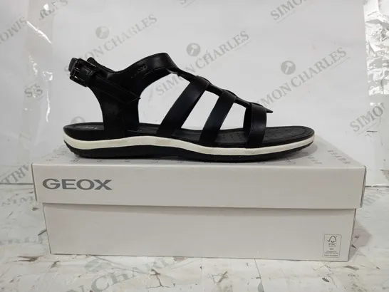 BOXED PAIR OF GEOX RESPIRA OPEN TOE STRAPPY SANDALS IN BLACK EU SIZE 41