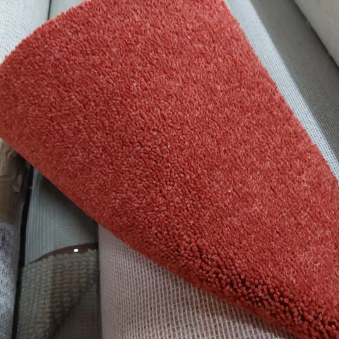 ROLL OF QUALITY DIMENSIONS RUST CARPET APPROXIMATELY 4M × 2.77M