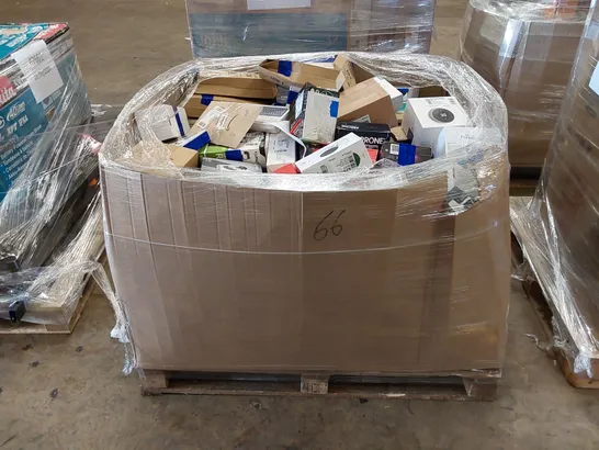 PALLET OF APPROXIMATELY 172 UNPROCESSED RAW RETURN HIGH VALUE ELECTRICAL GOODS TO INCLUDE