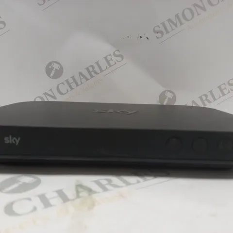 SKY EM150 Q MINI BOX