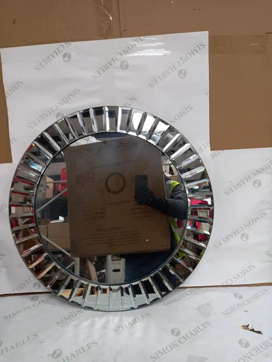 BOXED SONATA ROUND WALL MIRROR  RRP £83