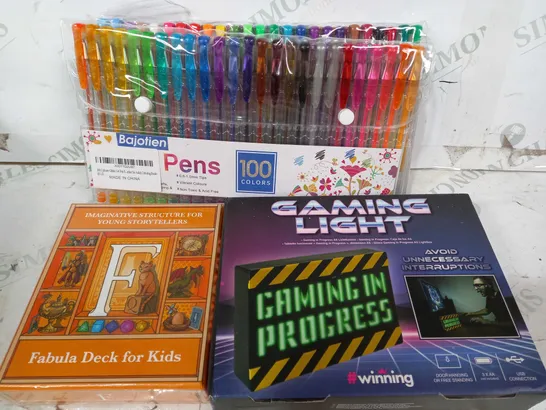 BOX OF APPROXIMATELY 20 ASSORTED TOYS AND GAMES TO INCLUDE GAMING LIGHT, PACK OF 100 COLOURED PENS, FABULA DECK FOR KIDS, ETC