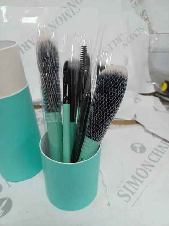 MAKEUP BRUSH SET TURQUISE