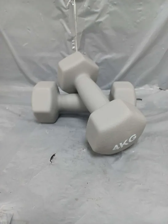 SET OF 2 UNBRANDED 4KG DUMBBELL WEIGHTS