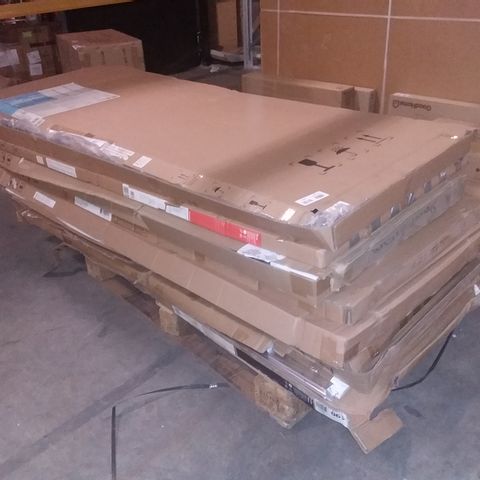 PALLET OF ASSORTED ITEMS TO INCLUDE: BELOYA FIXED SHOWER PANEL, AHTI SHOWER PANEL ETC
