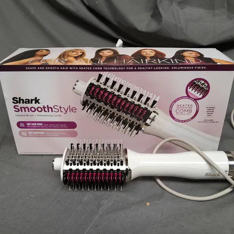 BOXED SHARK SMOOTHSTYLE HOT BRUSH & SMOOTHING COMB