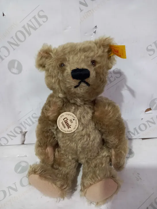 STEIFF KNOPF IM OHR CLASSIC TEDDYBEAR