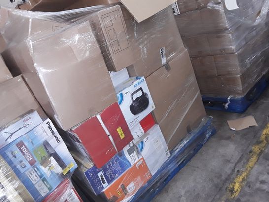 PALLET OF ASSORTED ELECTRONICS TO INCLUDE BLACKWEB USB PC HEADSET, ONN WIRELESS KEYBOARD & MOUSE COMBO AND BLACKWEB BLUETOOTH PARTY SPEAKER 