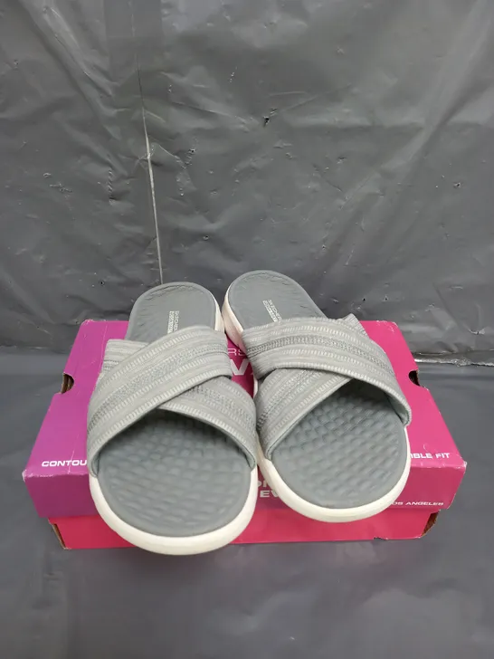 SKECHERS GO WALK SANDALS GREY SIZE 5