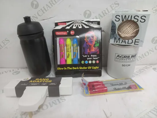 BOX OF APPROXIMATELY 15 ASSORTED ITEMS TO INCLUDE - FACE PAINT, GANG ADAPTOR, WATER BOTTLE ETC