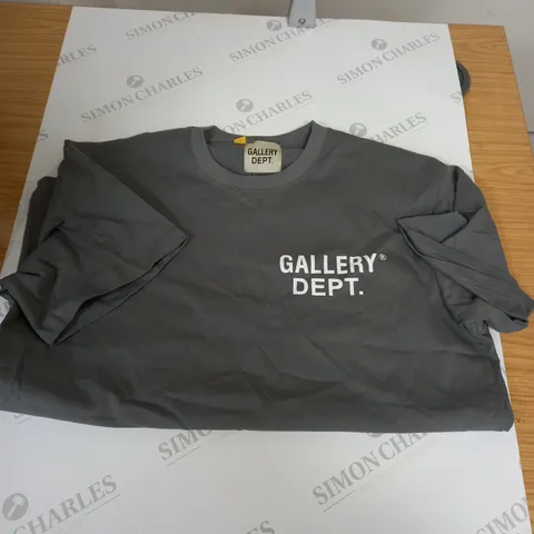 GALLERY DEPT GRAPHIC T SHIRT IN GREY - S