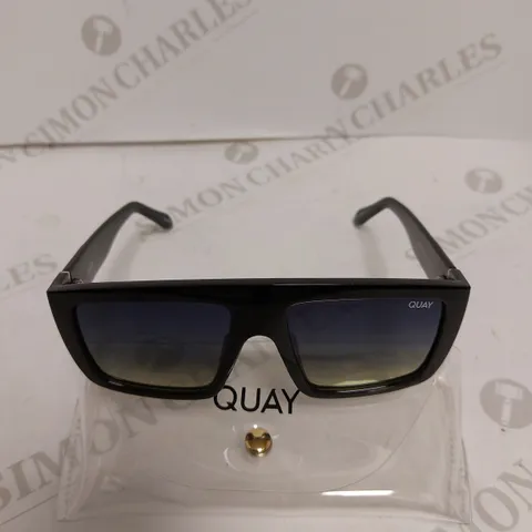 QUAY UNISEX 'GET IN LINE' SHIELD SUNGLASSES 