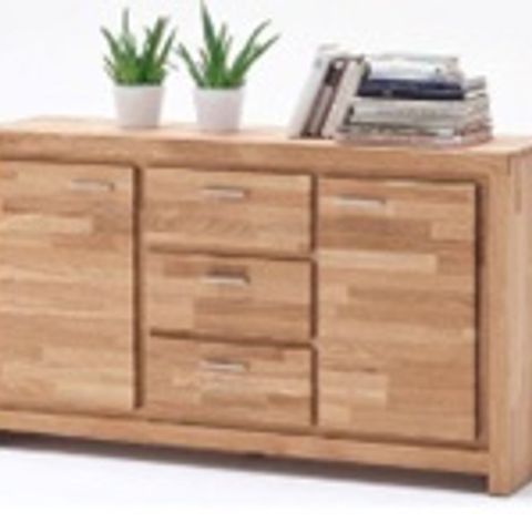 BOXED SANTOS SIDEBOARD IN SOLID KNOTTY OAK WITH 2 DOOR AND 3 DRAWERS 