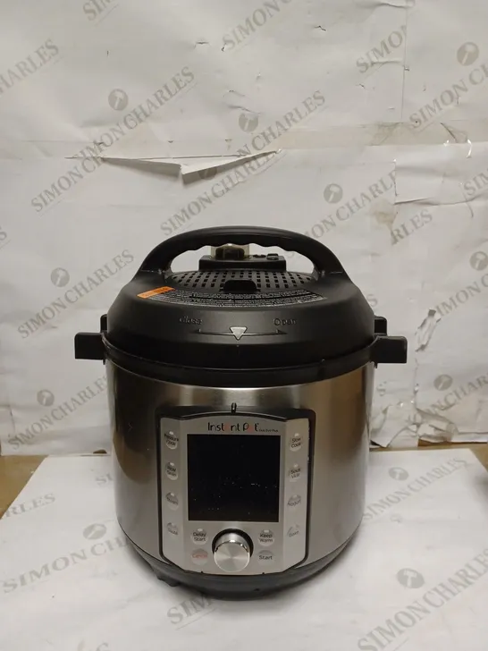 INSTANT POT DUO EVO PLUS ELECTRIC PRESSURE COOKER