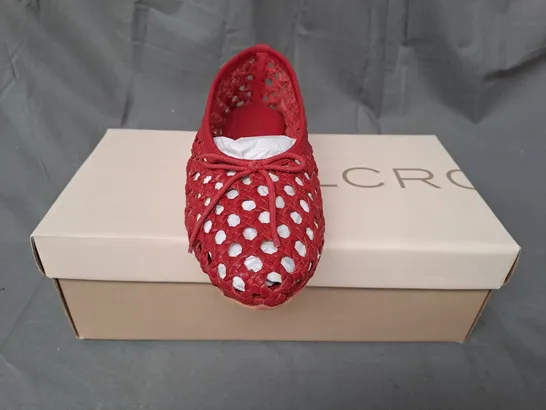 BOXED PAIR OF PILCRO SHOES IN RED EU SIZE 38