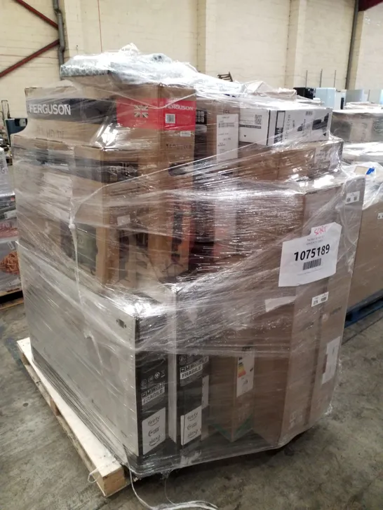 PALLET OF APPROXIMATELY 17 UNPROCESSED RAW RETURN HOUSEHOLD AND ELECTRICAL GOODS TO INCLUDE;