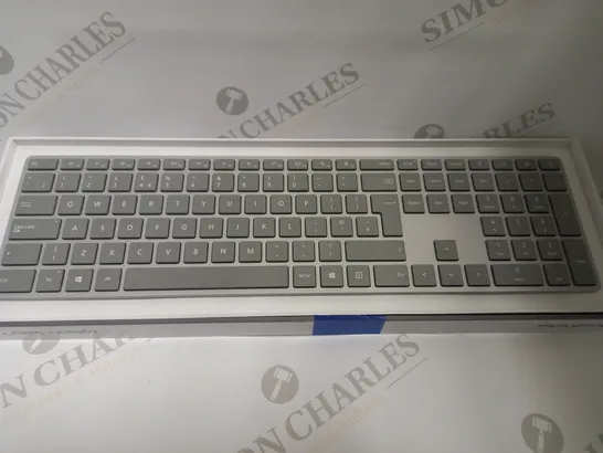 MICROSOFT SURFACE KEYBOARD