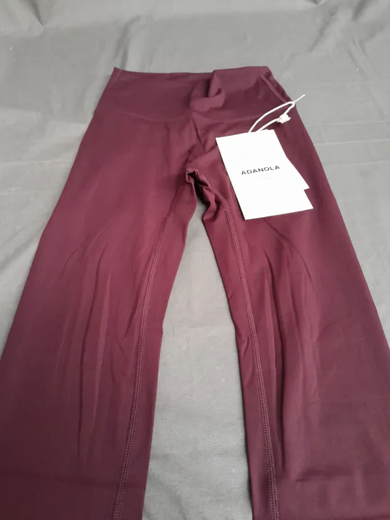 ADANOLA ULTIMATE LEGGINGS IN CHERRY - XS