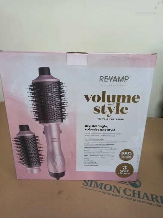 BOXED REVAMP PROFESSIONAL 1200W BLOW DRY BRUSH