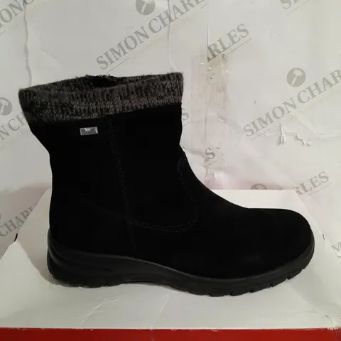 BOXED RIEKER ANTISTRESS BLACK WATER RESISTANT ANKLE BOOT - SIZE 6 1/2