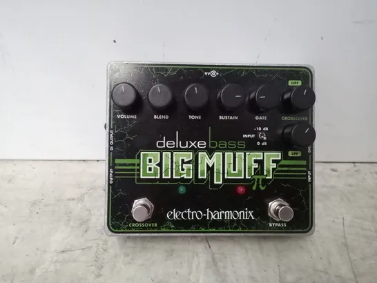 BOXED ELECTRO-HARMONIX DELUXE BASS BIG MUFF PEDAL