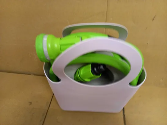 GARDEN HOSE WITH CARRY BAG AND ATTACHMENT