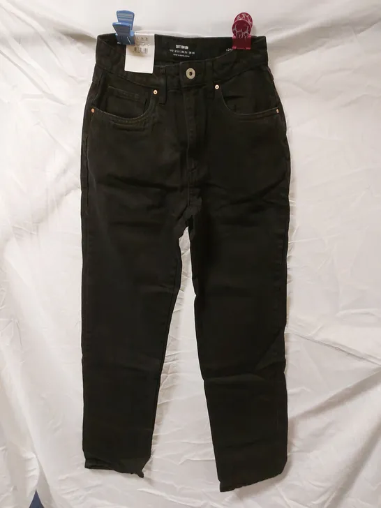 BOX OF APPROX 12 BRAND NEW COTTON:ON LONG STRAIGHT JEANS - BLACK SIZE AUS 6