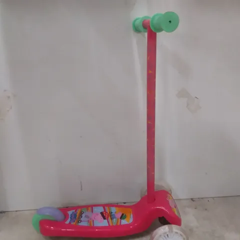 BOXED PEPPA PIG TILT N TURN SCOOTER 