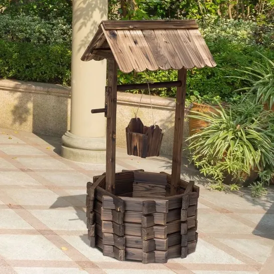 BOXED WISHING WELL