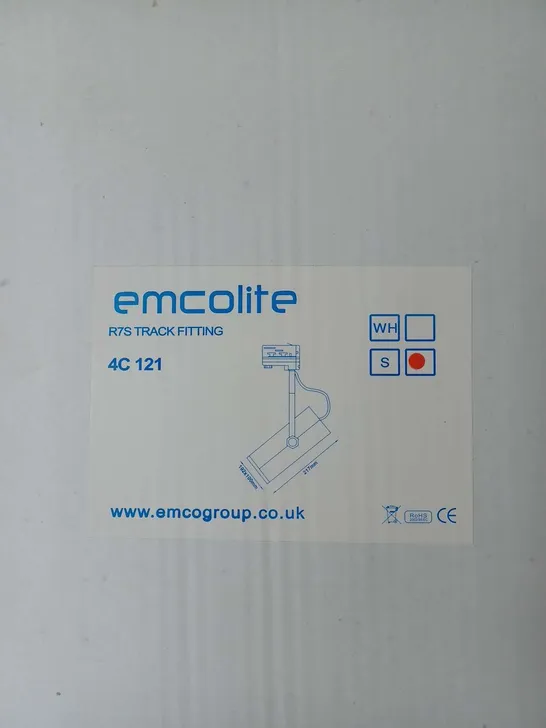 PALLET CONTAINING APPROXIMATELY 180 FLUSH MOUNTS FOR DOWN/SPOT LIGHTS IN SILVER MIXTURE OF P0000652 AND P0000672 AND APPROXIMATELY 32 EMCOLITE R7S TRACK FITTING 