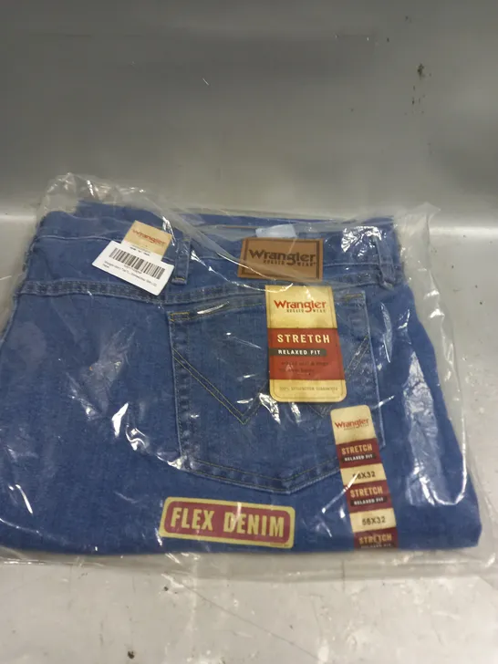 BRAND NEW WRANGLER RUGGED WEAR RELAXED FIT JEANS - 56X32