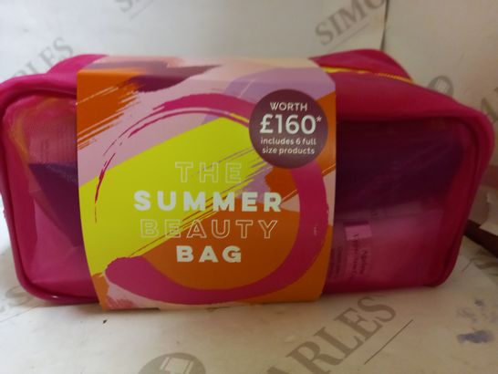 SUMMER BEAUTY BAG WITH VARIOUS COSMETICS