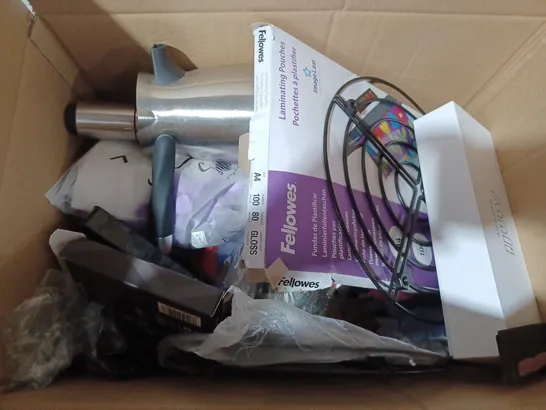 BOX OF APPROX 14 ASSORTED ITEMS TO INCLUDE - FELLOWES A4 PAPER - TABLET SORTER - SANLI TABLEWARE ECT 