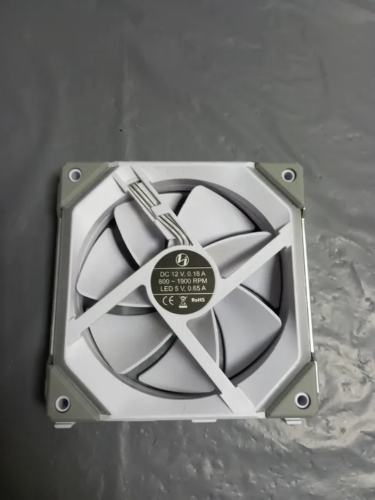 LOT OF 3 FANS FOR PC WHITE