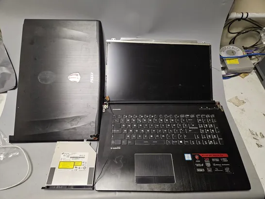 BOXED DISMANTLED MSI GE72 VR APACHE PRO GAMING LAPTOP 