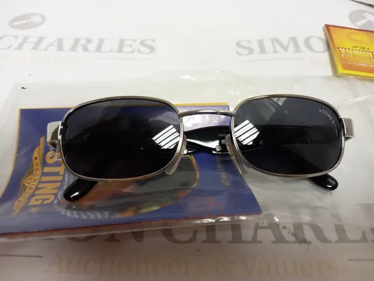 APPROX 10 DERIGO STING SUNGLASSES - BOXED