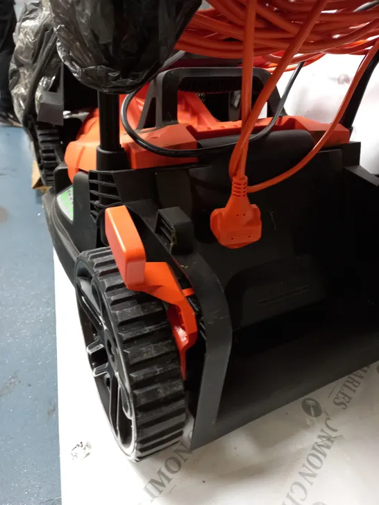 BLACK MAND DECKER LAWNMOWER - BLACK AND ORANGE - COLLECTION ONLY 