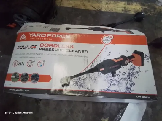 BOXED YARDFORCE CORDLESS PRESSURE CLEANER - 2 LANCES, NO BATTERIES OR CHARGER