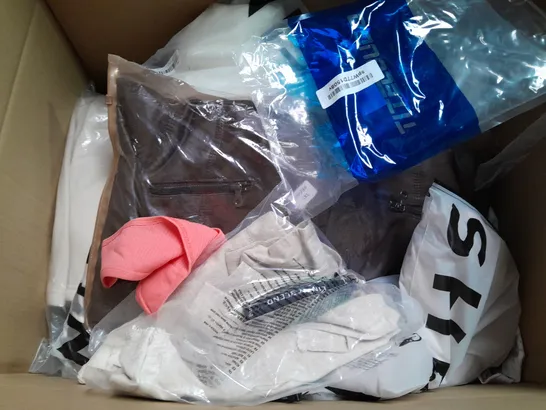 BOX OF APPROXIMATELY 25 ASSORTED CLOTHING ITEMS TO INCLUDE - SOCKS , UNDERWEAR , BUM BAG ETC