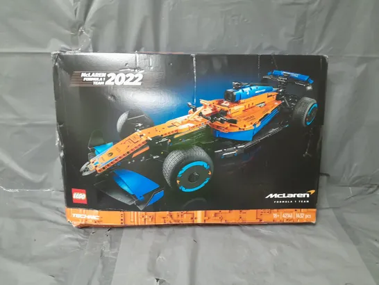 BOXED LEGO TECHNIC MCLAREN FORMULA 1 RACE CAR 2022 (42141) RRP £169.99