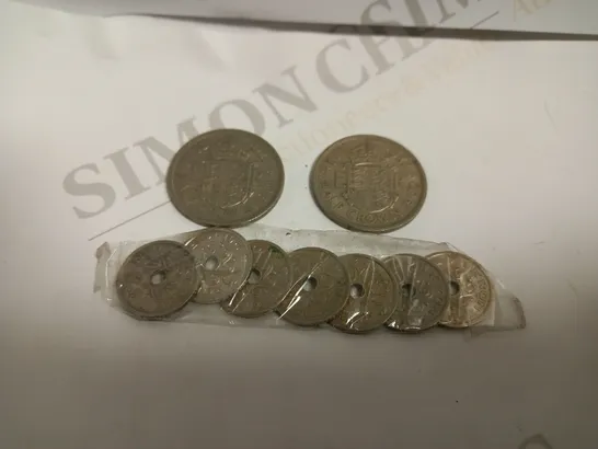 LOT TO CONTAIN APPROX. 30 X HISTORIC COINS & COMMERATIVE COINS, INCLUDES COINS FROM THE VICTORIAN ERA & AMERICAN COINS ETC