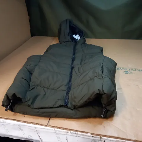 GILLY HOODED PUFFER JACKET - SIZE SMALL