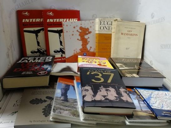 LOT OF APPROXIMATELY 17 ASSORTED BOOKS, OS MAPS ETC 